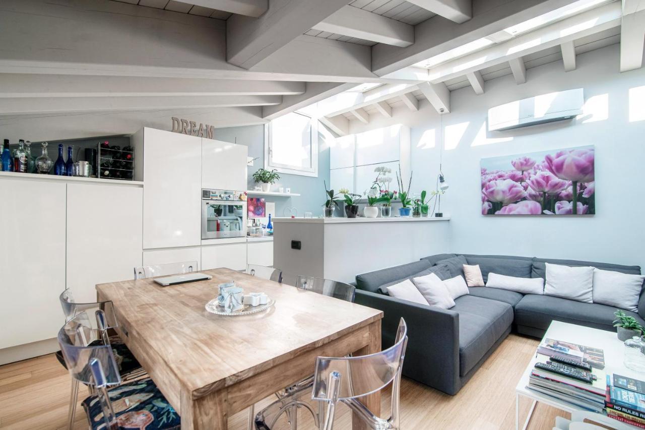 Joivy Isotta'S House With 2 Cosy Balconies Apartment Como Ngoại thất bức ảnh